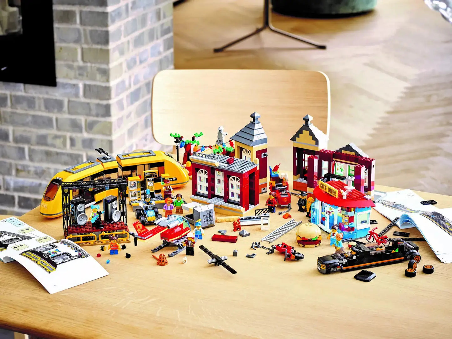 LEGO 60271 Main Square City (1517 Pieces) - LEGO